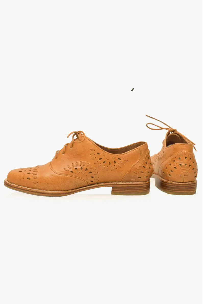 Heartbreak Leather Oxfords